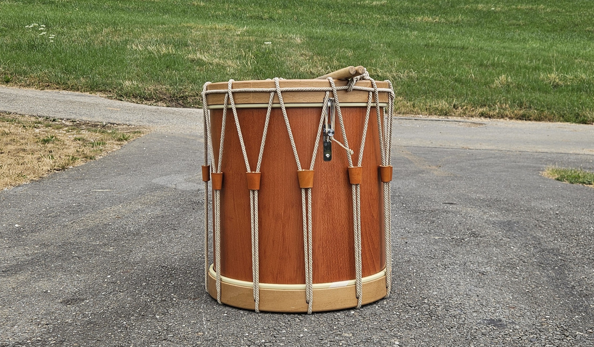 Tambour de Bâle bois Impérial